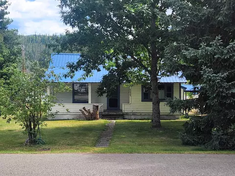 111 S Main St, Metaline, WA 99152