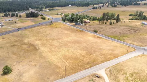 2122 W Staley Rd, Deer Park, WA 99006
