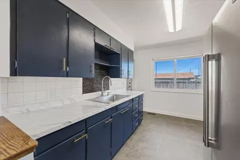 Kitchen - 1127 Empire Ave, Spokane, WA 99207 photo 1 of 3