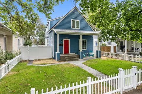 2311 W Gardner Ave, Spokane, WA 99201