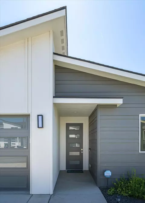 3904 E 27th Ave, Spokane, WA 99223 photo 3