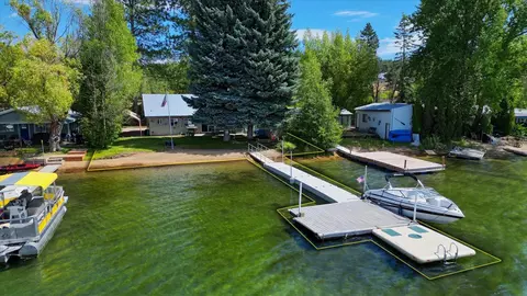 40800 Robbins Rd, Loon Lake, WA 99148