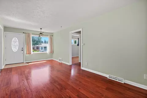 917 E Nebraska Ave, Spokane, WA 99208 photo 6