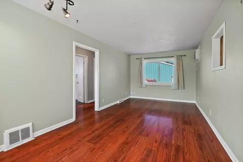 917 E Nebraska Ave, Spokane, WA 99208 photo 3
