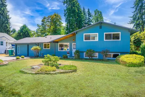 725 N 188th St, Shoreline, WA 98133