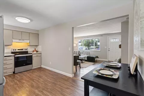 Kitchen - 15919 E Broad Ave, Spokane Valley, WA 99216 photo 1 of 2