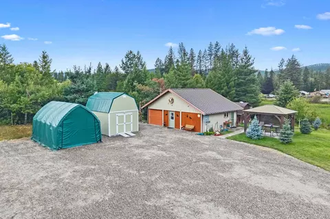 308 Mcinnis St, Ione, WA 99139