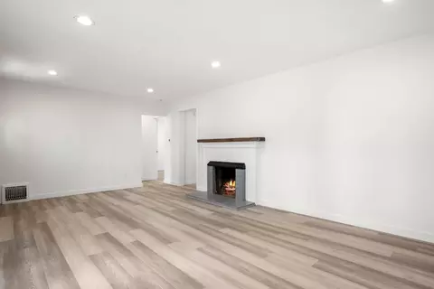 Living - 17 E 34th Ave, Spokane, WA 99203 photo 4 of 4