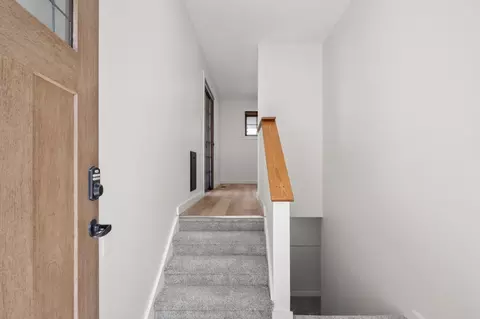 Entry Way - 17 E 34th Ave, Spokane, WA 99203 photo 5 of 6