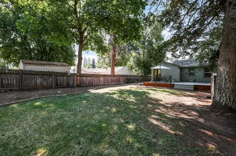 Exterior - 2707 E 16th Ave, Spokane, WA 99223 photo 7 of 8
