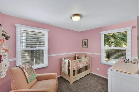 Bedroom - 2707 E 16th Ave, Spokane, WA 99223 photo 3 of 4