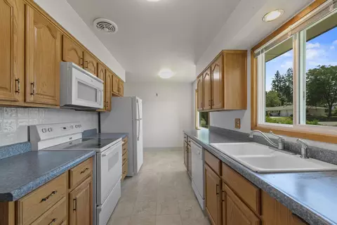 12007 E 19th Ave, Spokane Valley, WA 99206 photo 14