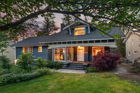 1011 E 26th Ave, Spokane, WA 99203