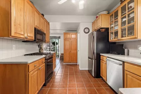1011 E 26th Ave, Spokane, WA 99203 photo 17