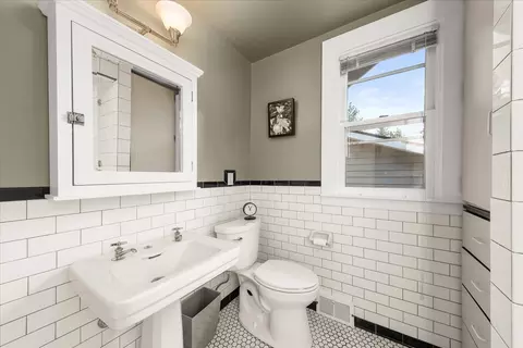 1011 E 26th Ave, Spokane, WA 99203 photo 35