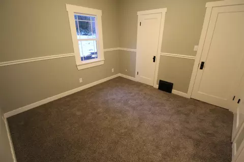Bedroom - 1024 E 15th Ave, Spokane, WA 99203 photo 1 of 6
