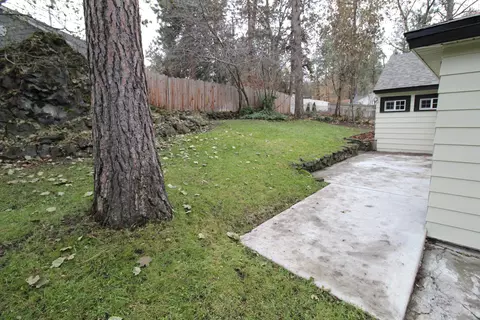 Exterior - 1024 E 15th Ave, Spokane, WA 99203 photo 3 of 3