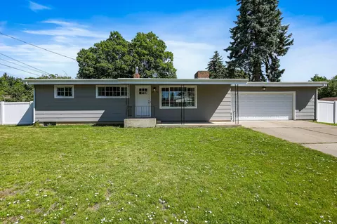 15111 E Mallon Ave, Veradale, WA 99037
