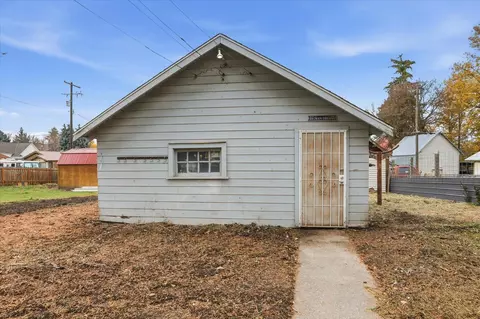 Exterior - 121 Eighth St, Rosalia, WA 99170 photo 5 of 10