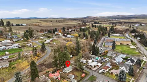 View/Area - 121 Eighth St, Rosalia, WA 99170 photo 2 of 5
