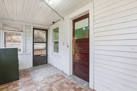 Exterior - 121 Eighth St, Rosalia, WA 99170 photo 3 of 10