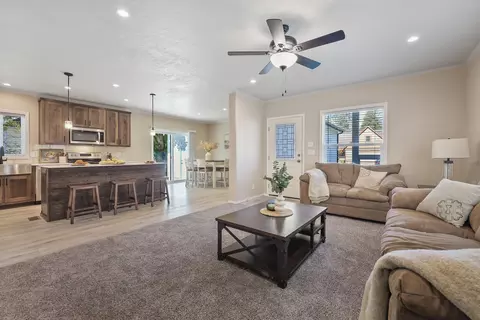 420 E D St, Deer Park, WA 99006 photo 5