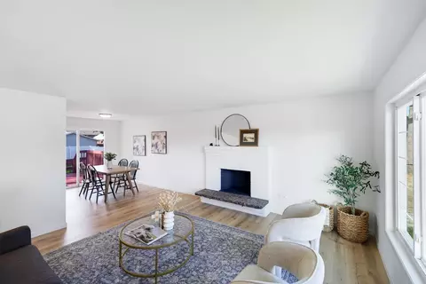 10904 E 9th Ave, Spokane Valley, WA 99206 photo 5