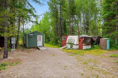 94 Needles Dr, Cusick, WA 99119