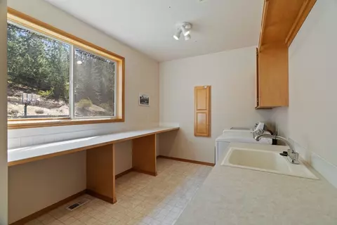 8025 E Vista Ln, Spokane, WA 99212 photo 36
