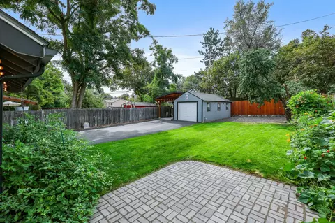 Exterior - 972 E 10th Ave, Spokane, WA 99202 photo 6 of 12