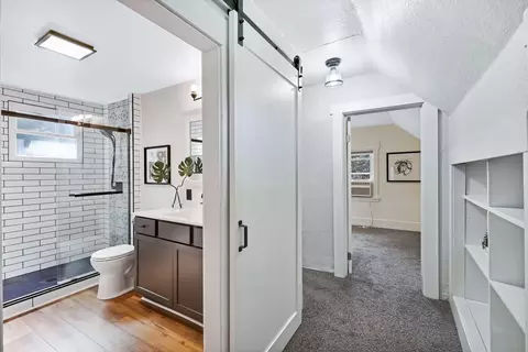 Entry Way - 972 E 10th Ave, Spokane, WA 99202 photo 2 of 2