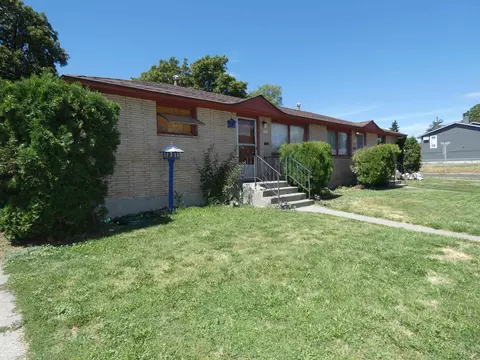 3717 N Perry St #3719 N PERRY ST, Spokane, WA 99207