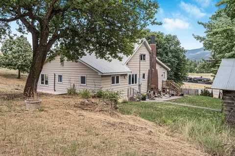 792 395 Hwy # A, Kettle Falls, WA 99141