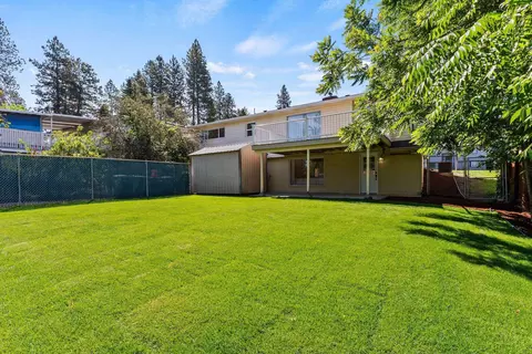 Exterior - 4017 E Pratt Ave, Spokane, WA 99204 photo 7 of 11
