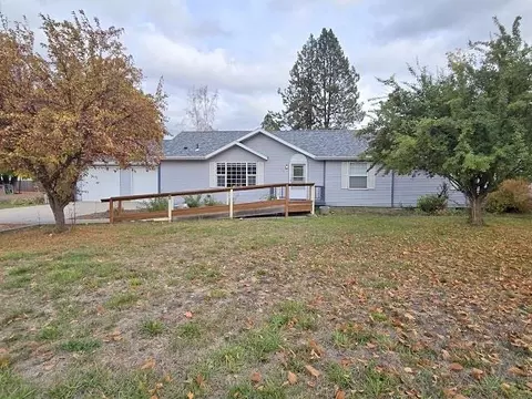 503 S Bernard St, Chewelah, WA 99109