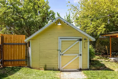 Exterior - 1638 E Joseph Ave, Spokane, WA 99208 photo 9 of 17