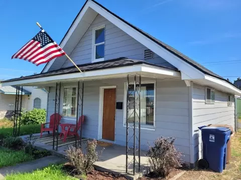 2018 E Longfellow Ave, Spokane, WA 99207 photo 1