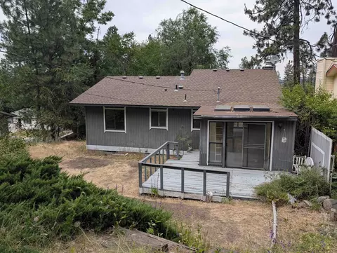 Exterior - 3718 E 13th Ave, Spokane, WA 99202 photo 3 of 8