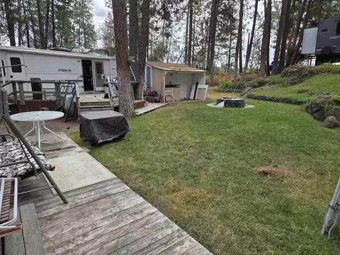 13901 S Clear Lake Way Apt 18 Way #SPACE 18, Cheney, WA 99004