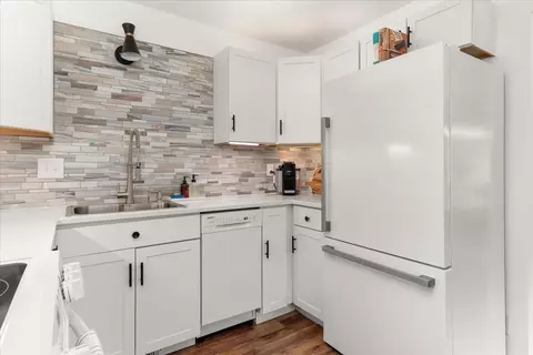 Kitchen - 3917 E 22nd Ave, Spokane, WA 99223 photo 1 of 3