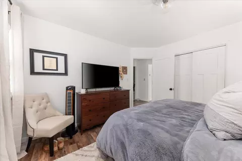 Bedroom - 3917 E 22nd Ave, Spokane, WA 99223 photo 2 of 3