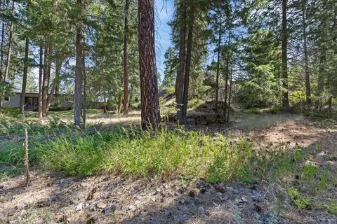 1504 W Forest Hills Ct, Spokane, WA 99218