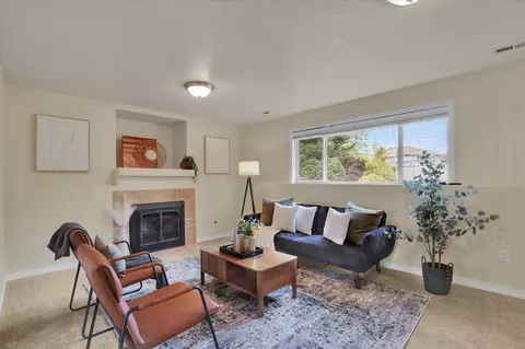 Living - 201 E Trevor Rd, Colbert, WA 99005 photo 2 of 5