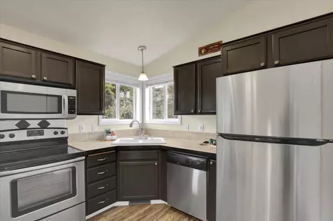 Kitchen - 201 E Trevor Rd, Colbert, WA 99005 photo 3 of 3