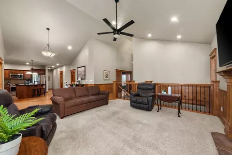 1220 E Fireside Ln, Spokane, WA 99208 photo 4