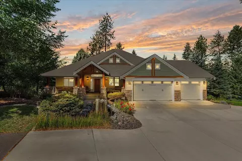11302 N Lloyed Charles Ln, Spokane, WA 99218