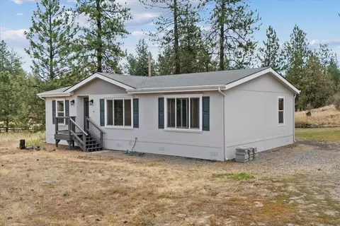 7527 W Greenwood Rd, Spokane, WA 99224
