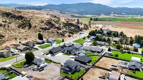 View/Area - 20209 E 10 Th Ct, Spokane Valley, WA 99016 photo 4 of 6
