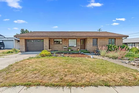 910 Elep Ave, Colville, WA 99114