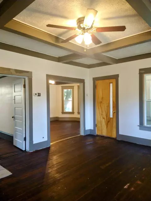 Living - 215 N H St, Albion, WA 99102 photo 1 of 3